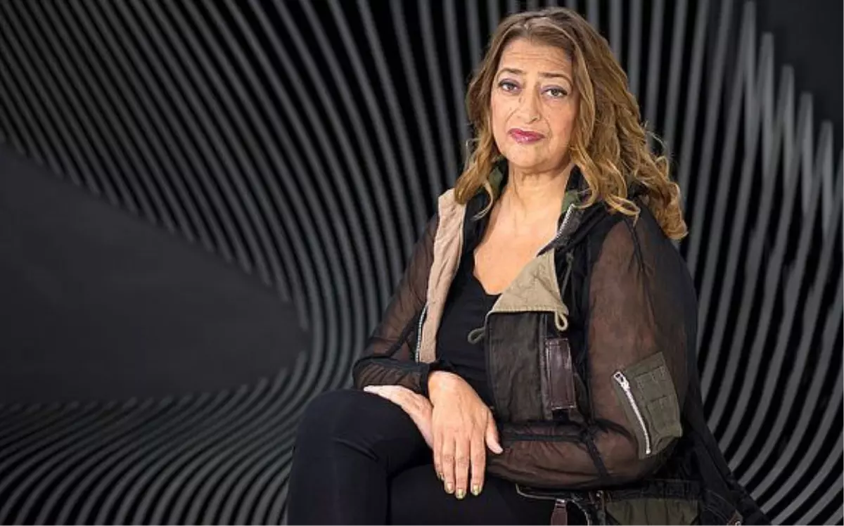 Zaha Hadid\'in Tasarımları New York\'ta Sergileniyor