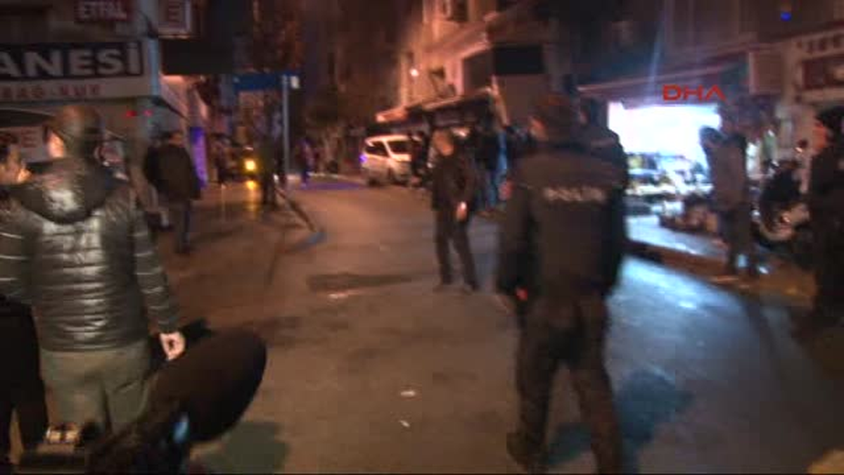 Bakanlar Yaralıları Hastanede Ziyaret Ediyor