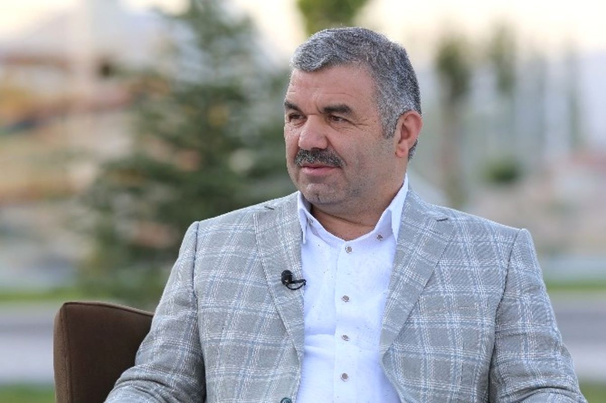 Dünyamız O\'nunla Aydınlandı"