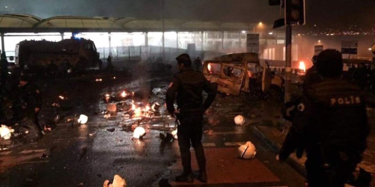 İspanyol Gazetesi, Logosuna Ay-Yıldız Ekledi