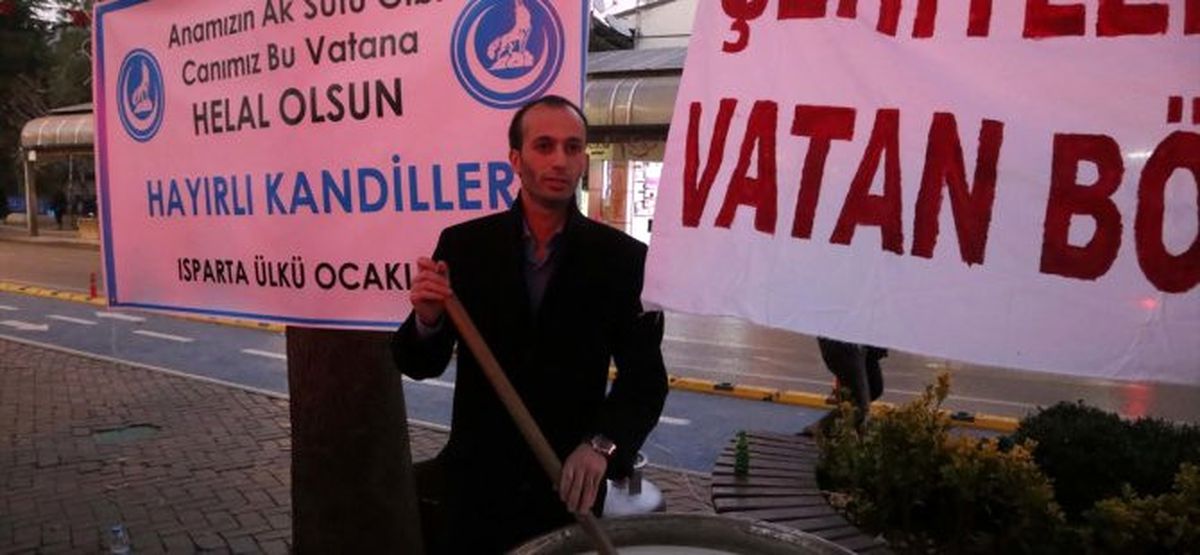 İstanbul\'daki Terör Saldırısına "Sütlü" Tepki