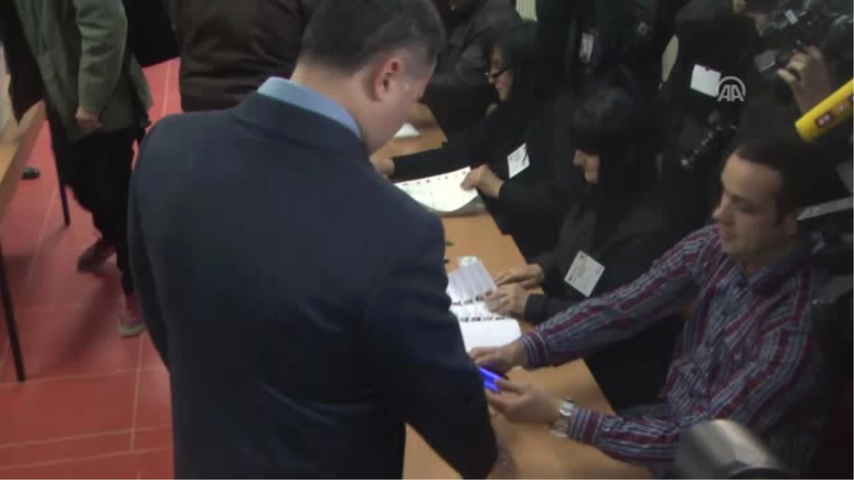 Makedonya\'daki Erken Genel Seçim