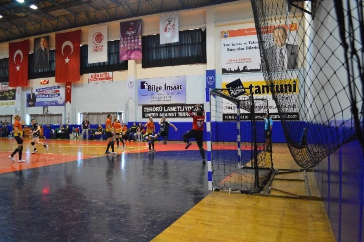 Türkiye Bayanlar Hentbol Süper Ligi