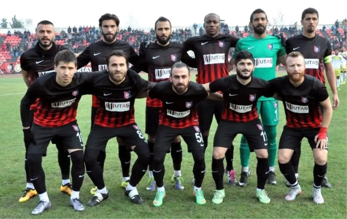 Utaş Uşakspor Fırsat Tepti