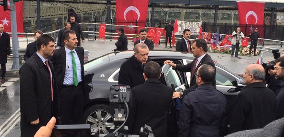 Abonelerimizin Dikkatine : Canlı Yayın
