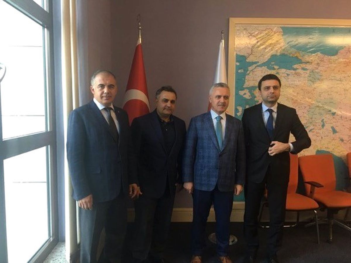AK Parti İzmir\'de Üç İlçenin Başkanı Belli Oldu