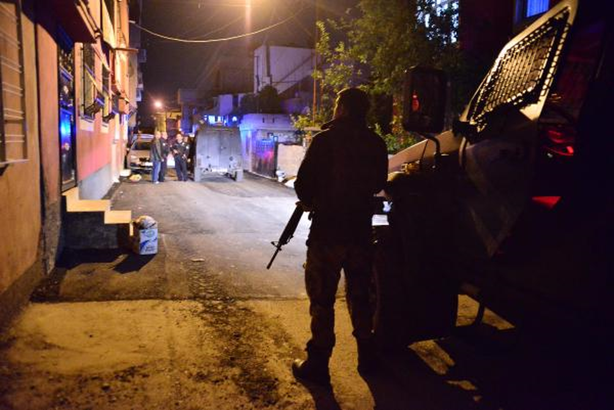 Ankara\'da Hdp\'nin Yöneticilerine Operasyon
