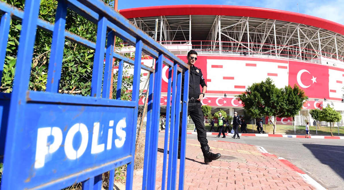 Antalya Stadyumu\'nda Üst Düzey Güvenlik