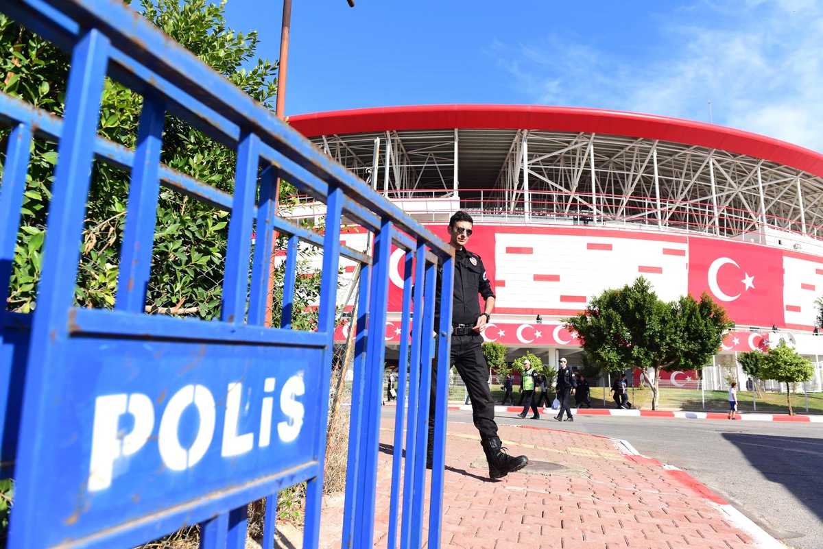 Antalya Stadyumu\'nda Üst Düzey Güvenlik