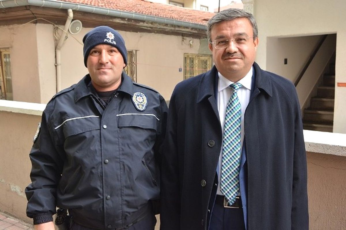 Başkan Yurdunuseven: "Hepimiz Polisiz, Hepimiz Askeriz"
