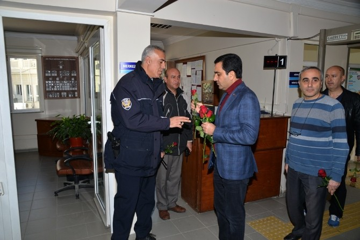 Belediye Başkanı Yaşar Bahçeci: "Polisimizin Daima Yanındayız"