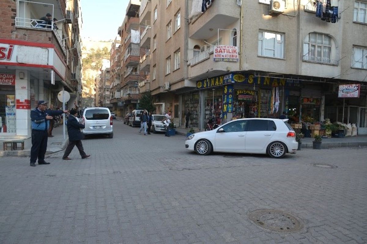 Birecik\'te Hastane Caddesi Tek Yön Oldu