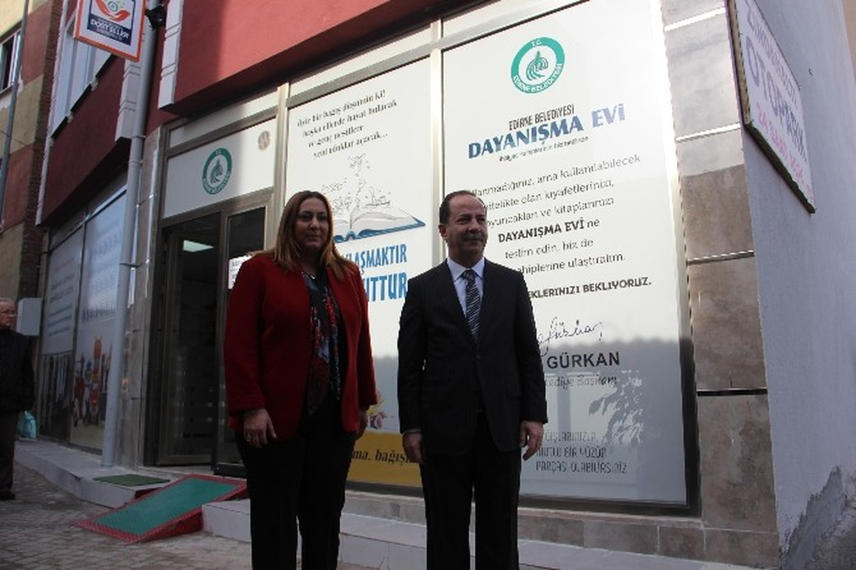 Bu Evde Her Şey Ücretsiz