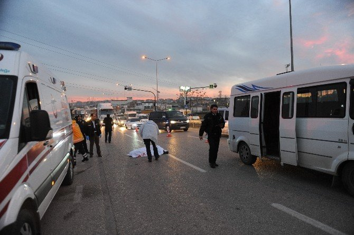 Bursa\'da Trafik Kazası: 1 Ölü
