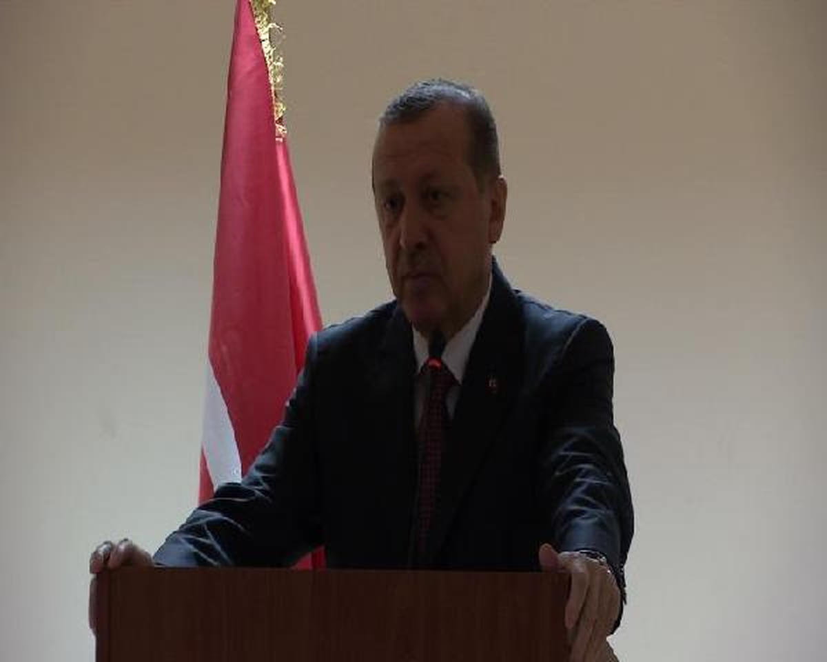 Cumhurbaşkanı Erdoğan Ziyarette Bulunduğu Çevik Kuvvet Şube Müdürlüğü\'nde Konuştu
