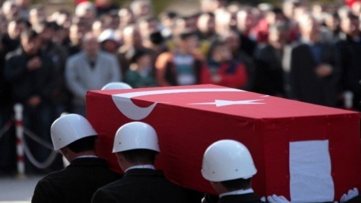 Dha Ankara - İstanbul\'daki Terör Saldırısında Şehit Düşen Polis Memuru Çapat, Son Yolculuğuna...