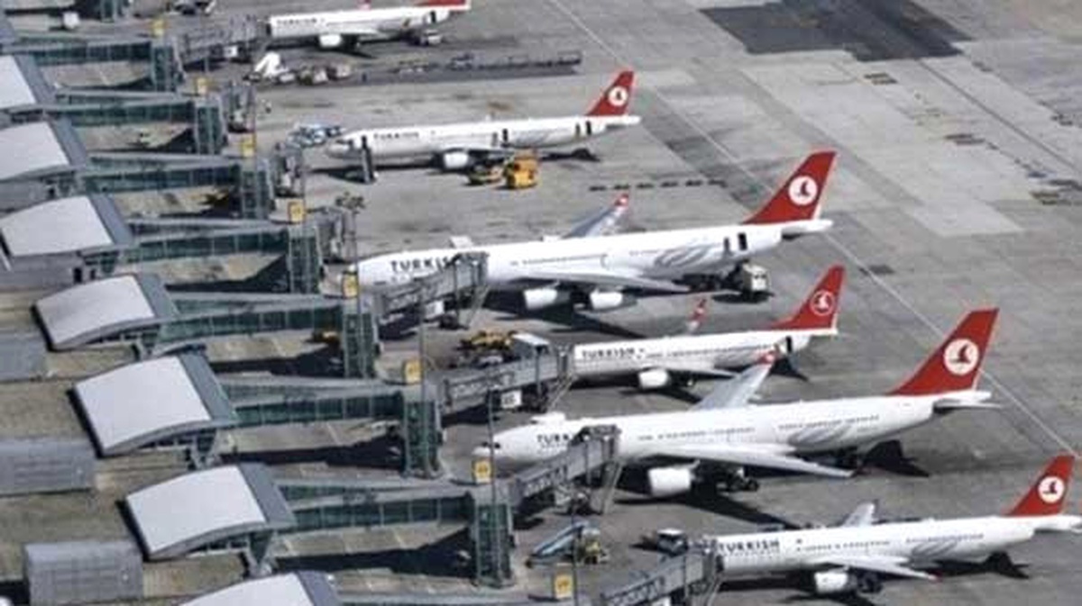 Dhmi Atatürk Havalimanı\'nda Kar Tedbiri Aldı(Ek Bilgilerle Yeniden)