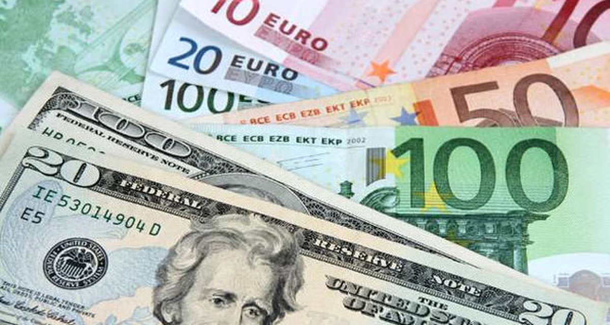 Dolar ve Euro Günü Yatay Seyirle Geçirdi