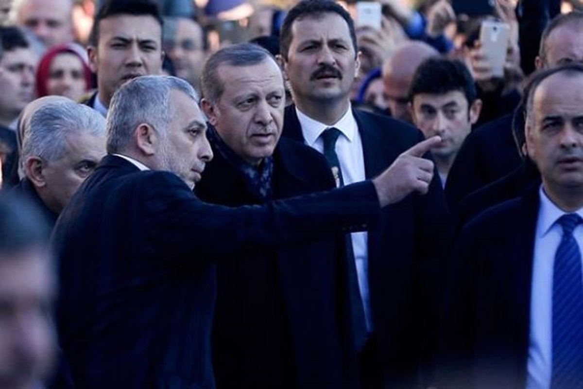Erdoğan, Terör Saldırısının Yaşandığı Yeri Ziyaret Etti