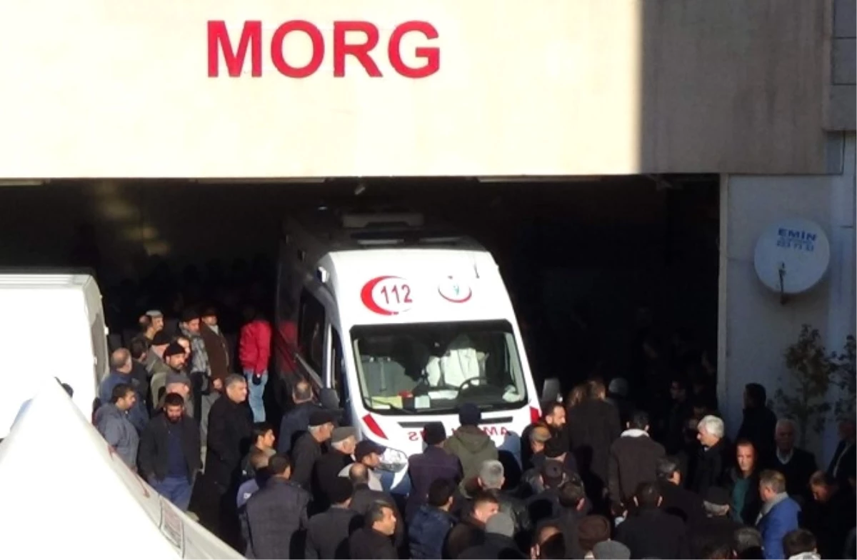 Göçükten Çıkarılan Son Maden İşçisinin Cenazesi Morga Alındı