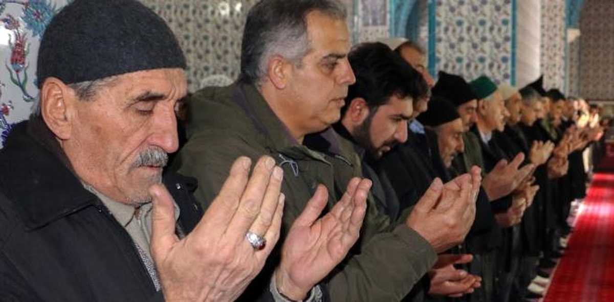 Iğdır\'da Şehitler İçin Gıyabi Cenaze Namazı
