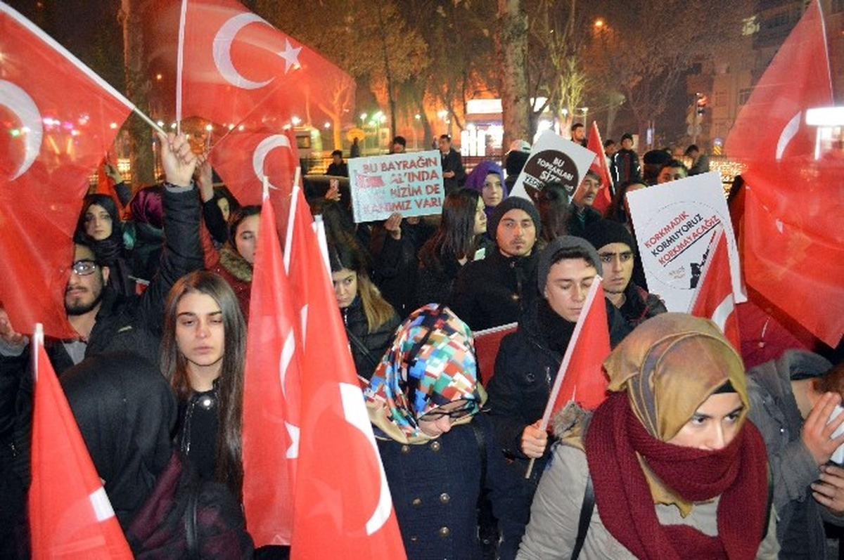 İstanbul\'daki Terör Saldırısına Tepkiler