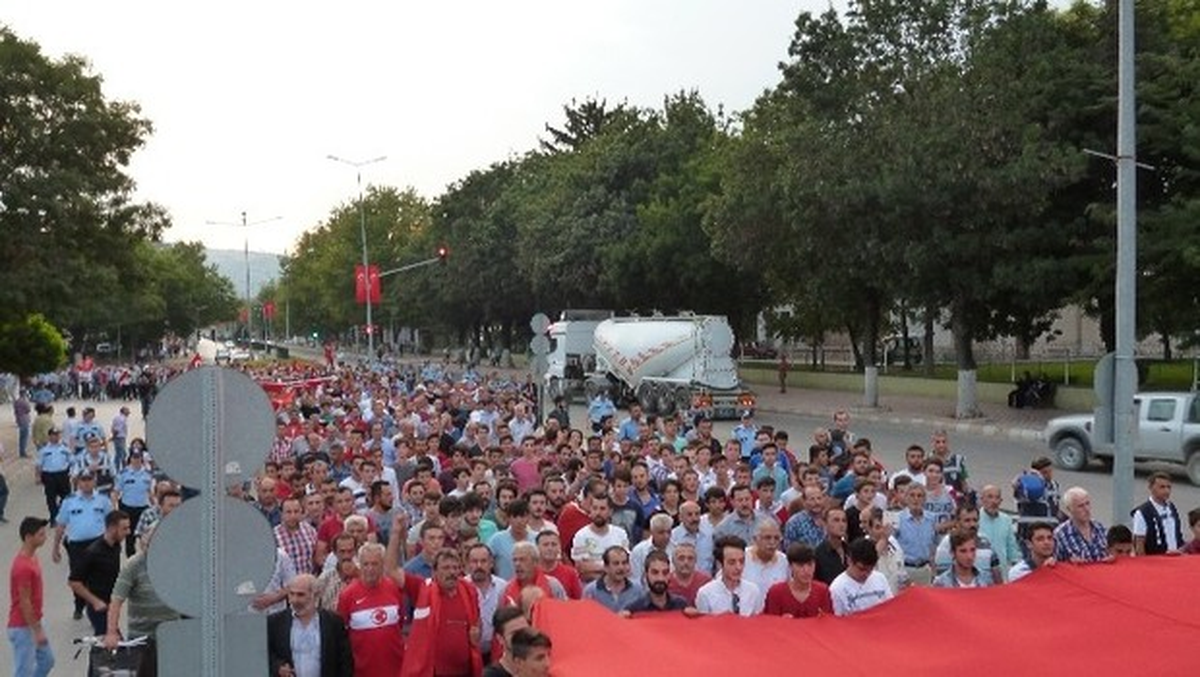 İstanbul\'daki Terör Saldırısına Tepkiler