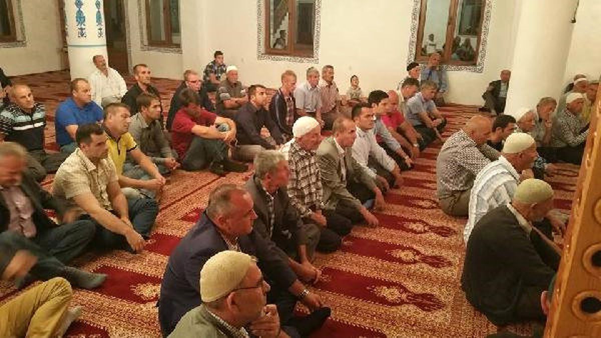 İstanbul\'daki Terör Saldırısında Hayatını Kaybedenler İçin Kosova\'da Mevlid Okundu