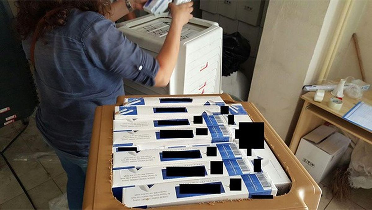 İzmir\'de Kaçak Sigara Operasyonu