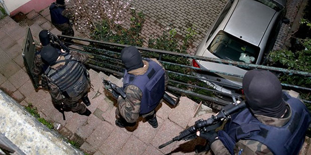 İzmir\'de PKK Operasyonu
