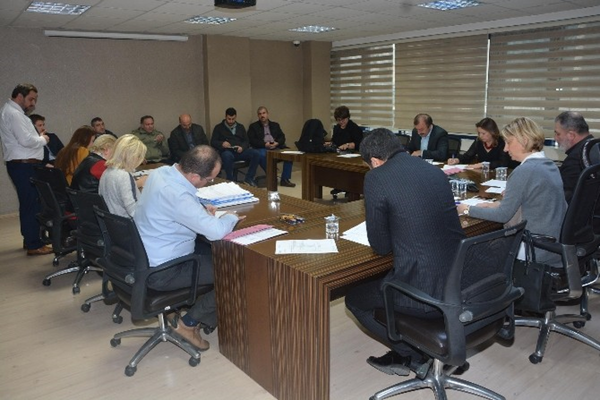 İzmit Belediyesi\'ne Arsa Satışından 647 Bin TL Gelir