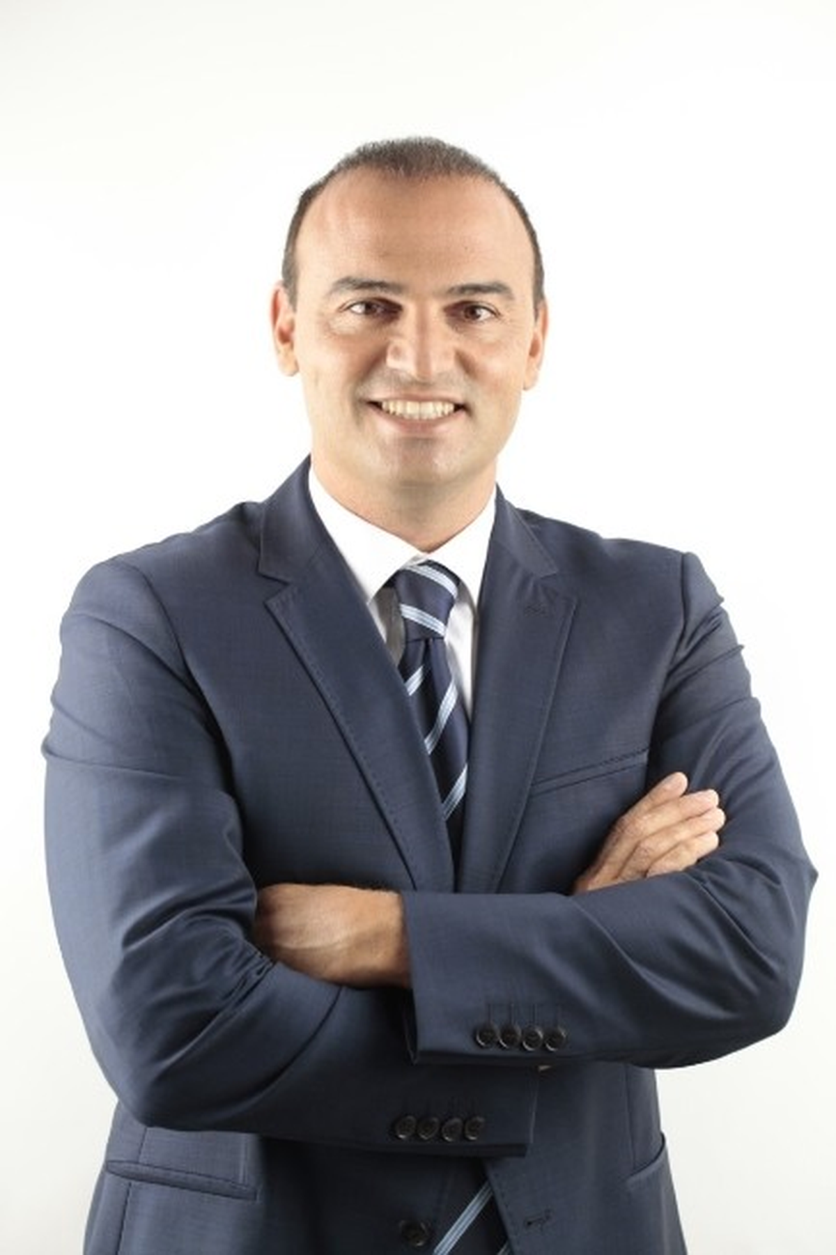 Kırık Dişlere Bonding ile Son
