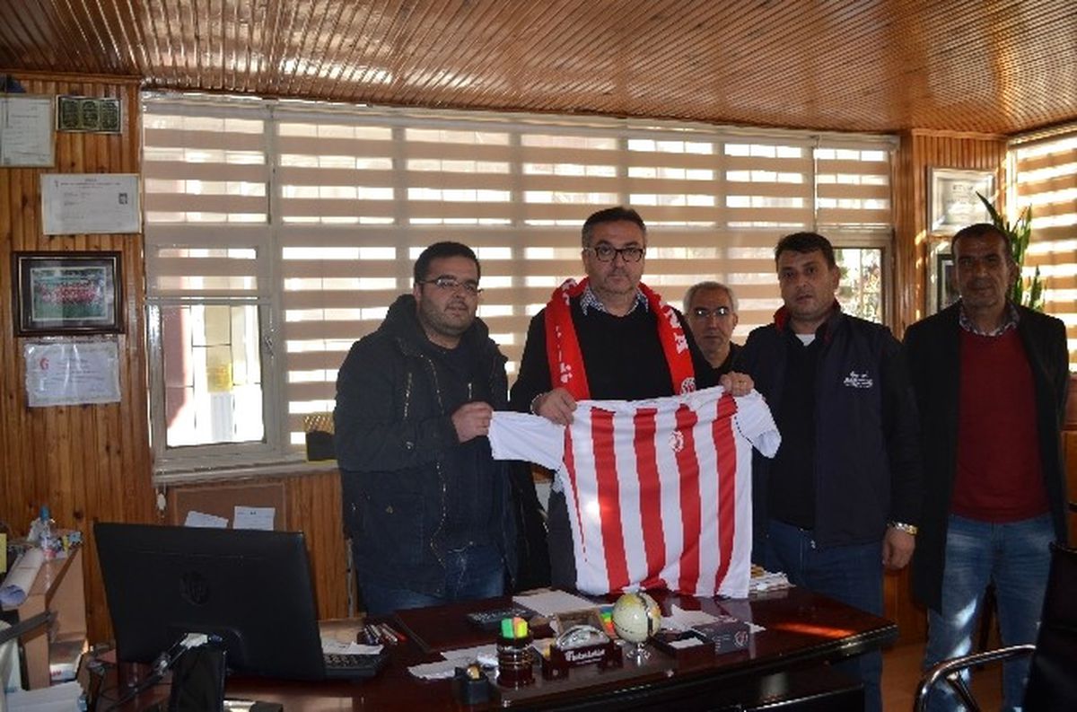 Kulaspor Yönetimi Destek Turlarına Devam Ediyor