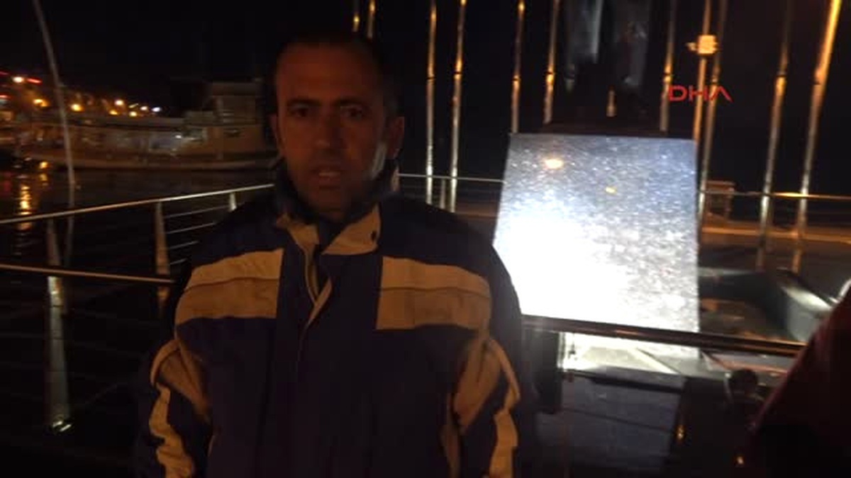 Marmarisli Esnaflardan Türk Bayrağı ve Etekli Terör Eylemi