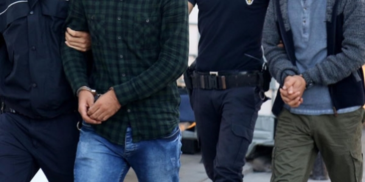 Mersin\'de Hdp\'ye Operasyon