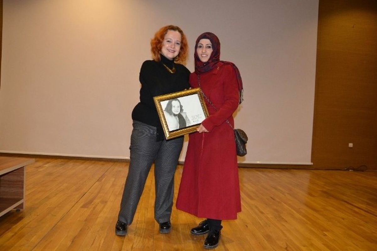 Mucize Kadından Dilovası\'nda Seminer