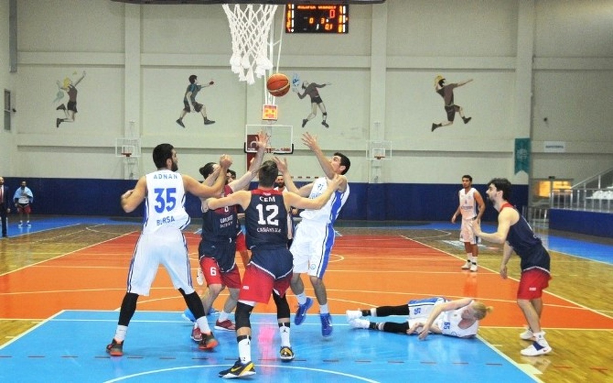 Nilüferli Basketbolcular Galibiyete Doymuyor