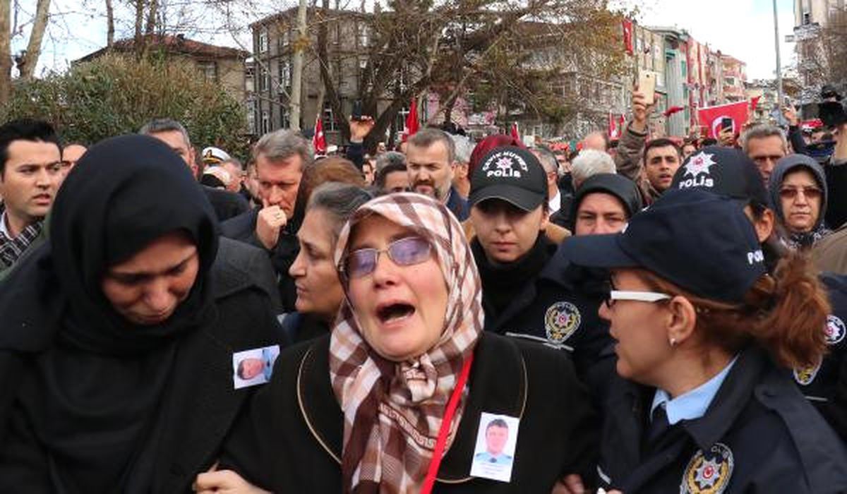 Öğretmen Olarak Atanamayınca Polis Olmuş