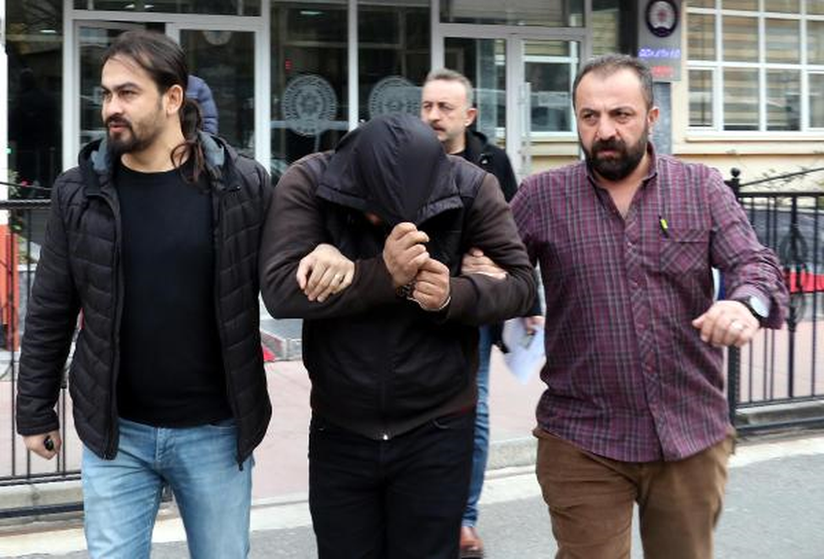 Samsun\'da 10 Kilo Bonzai Ele Geçirildi