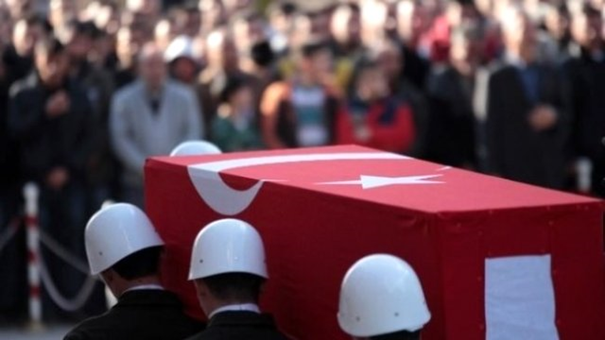 Şehit Emniyet Amiri, Son Yolculuğuna Uğurlanıyor