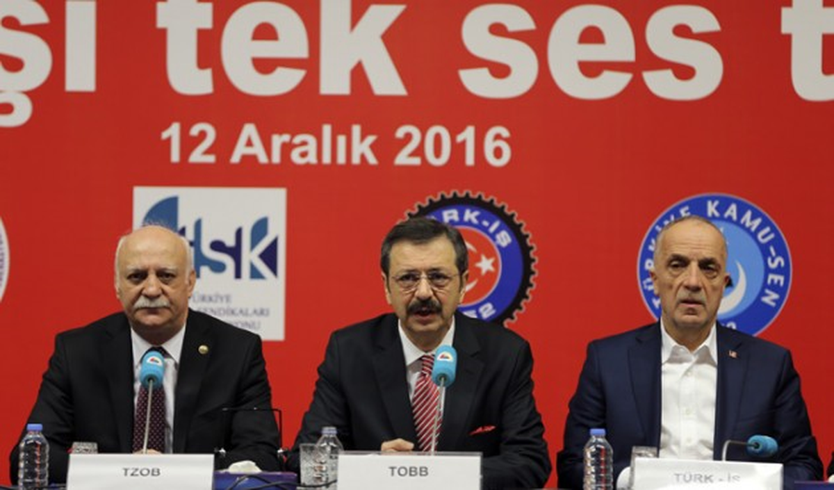 Stk\'lar Teröre Karşı Tek Ses, Tek Yürek"