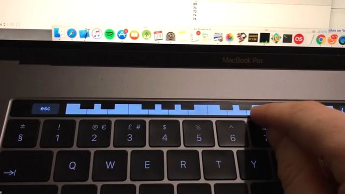 Touch Bar\'da Bunu da Yaptılar!