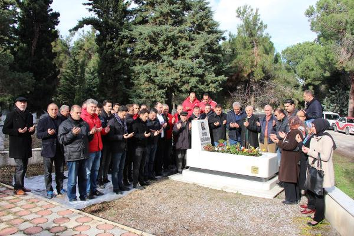 Trafik Kurbanı Arkadaşa Vefa