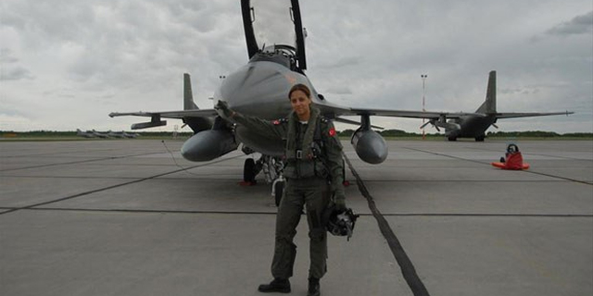 Tsk: "F-16 Piste İniş İçin Yaklaşırken Düştü, Pilot Yara Almadan Kurtuldu"