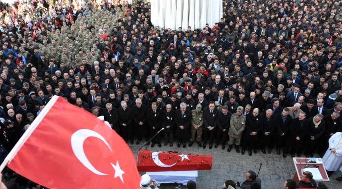 Van Şehidine Ağladı - 1