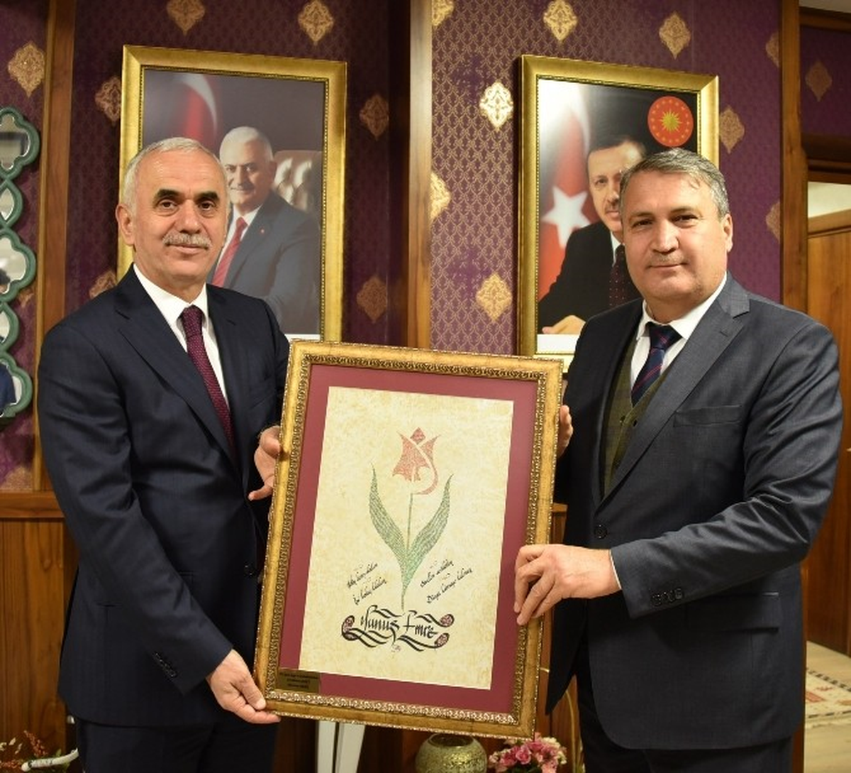 Ak Partili Kaya Başkan Çerçi\'yi Kutladı