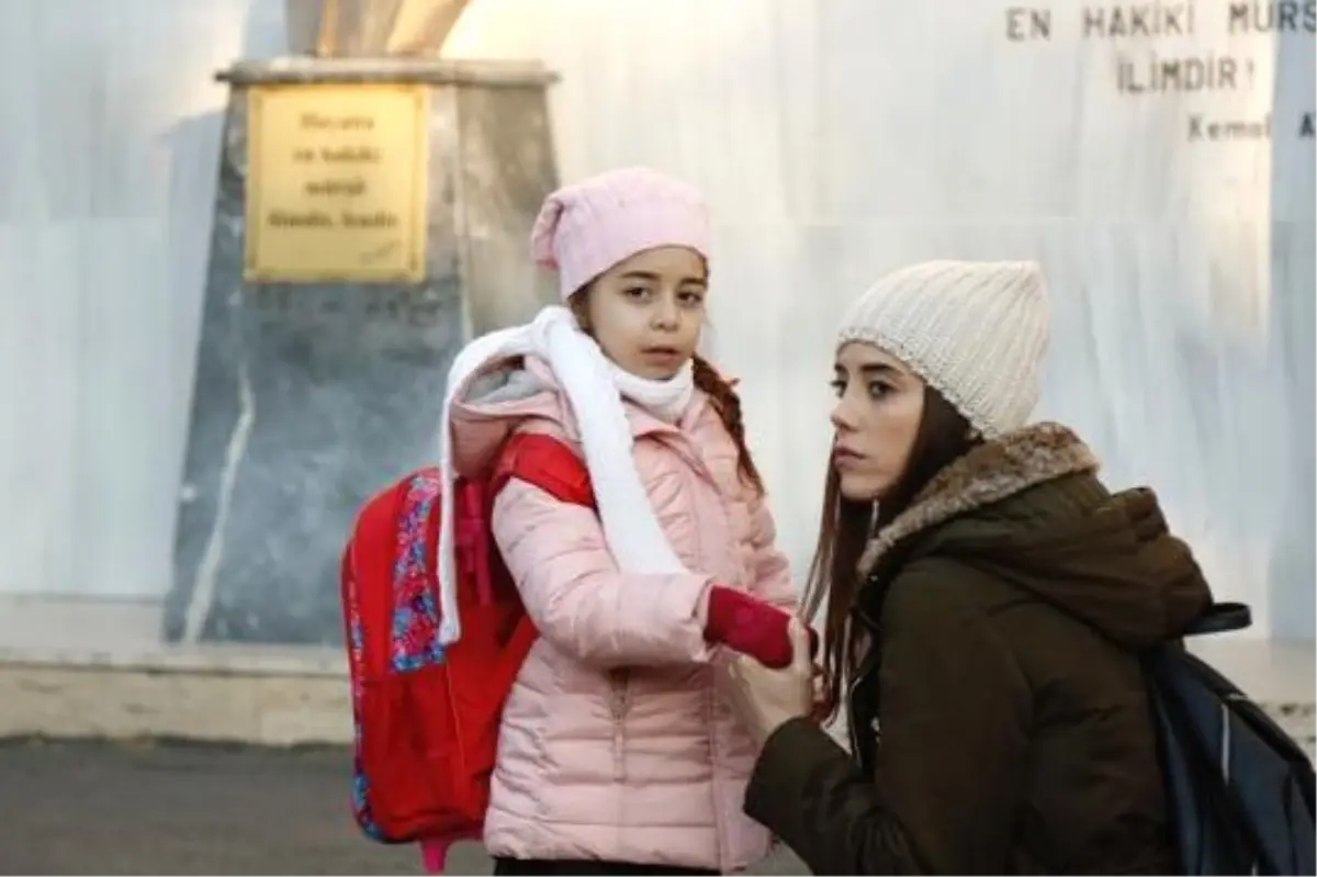 Anne 8. Bölüm Şule Melek\'i Kaçıracak mı?