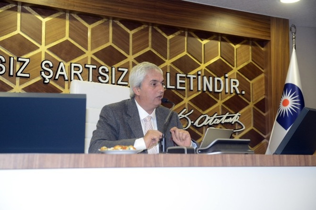 Büyükşehir\'in 20 Yıl Vadeli Borcu 855 Milyon TL Olarak Açıklandı