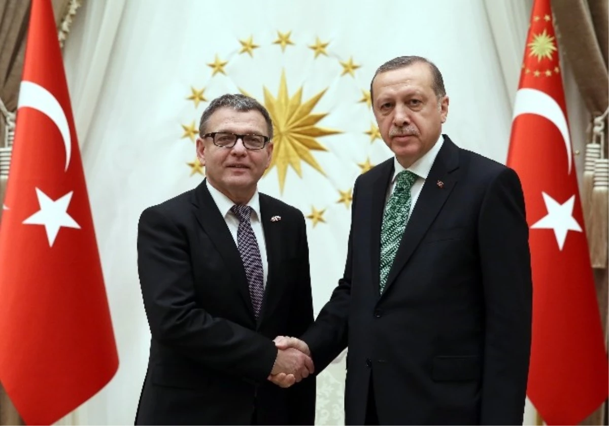 Cumhurbaşkanı Erdoğan, Zaoralek\'i Kabul Etti