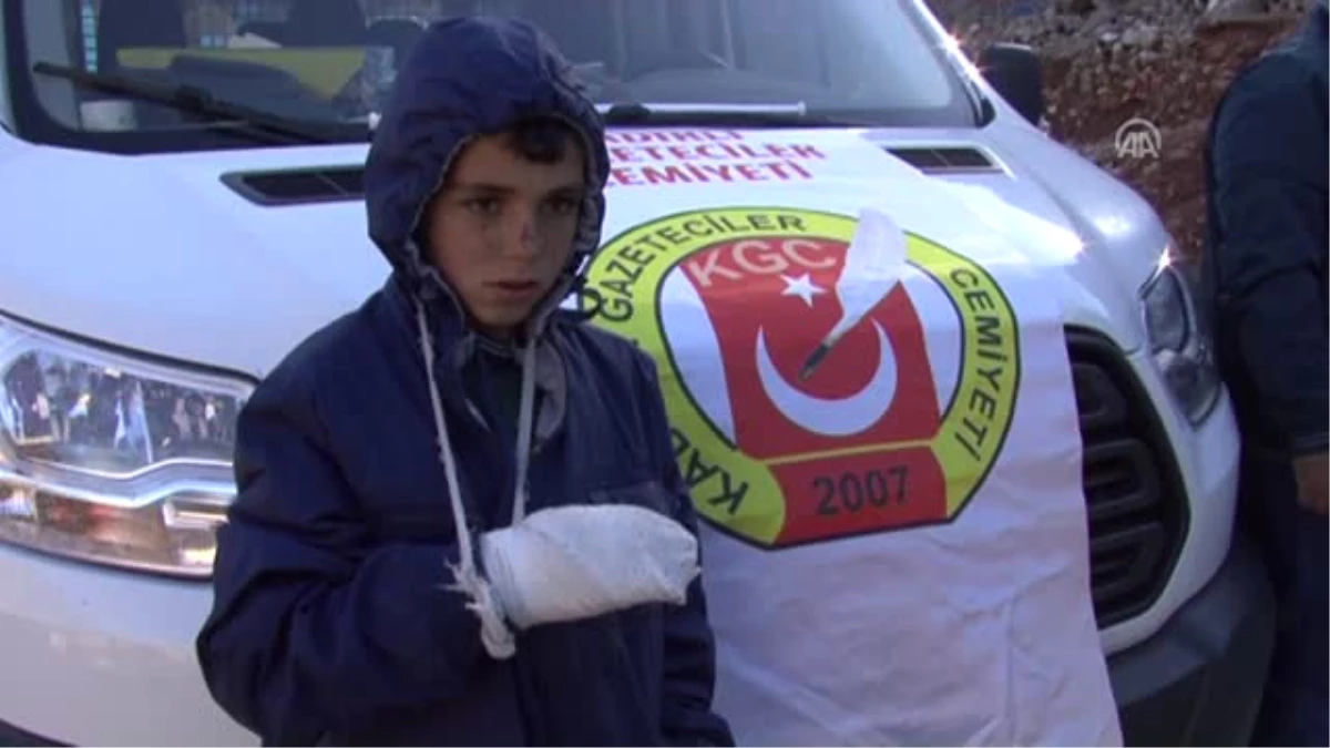 Gazetecilerden Aladağ\'daki Öğrencilere Yardım